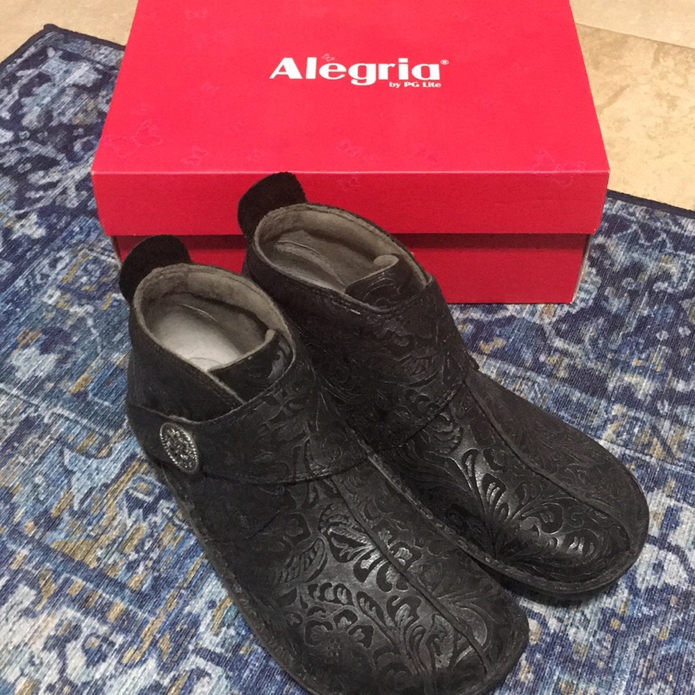 Alegria Caiti Boots